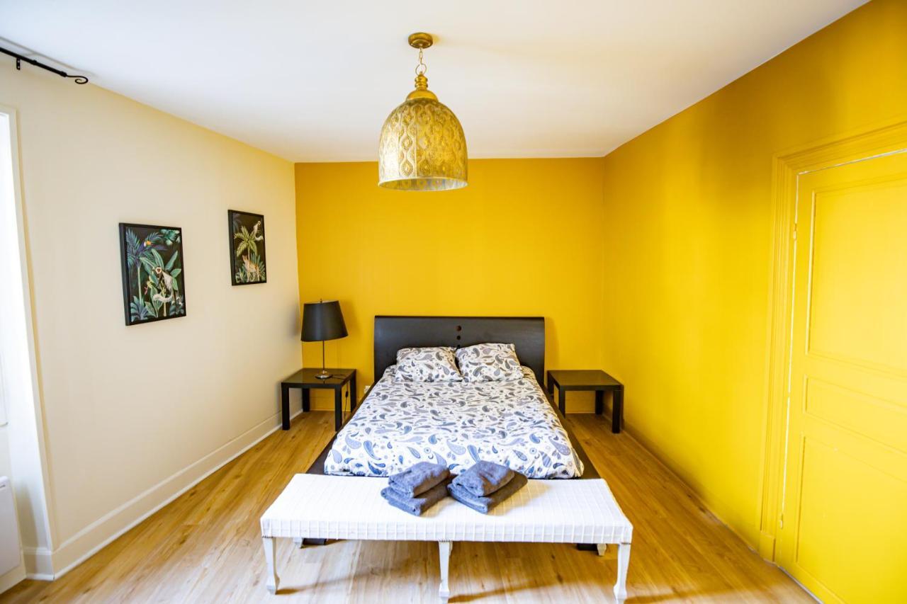 Chambres D'Hote Le Cedre Lezoux Kültér fotó